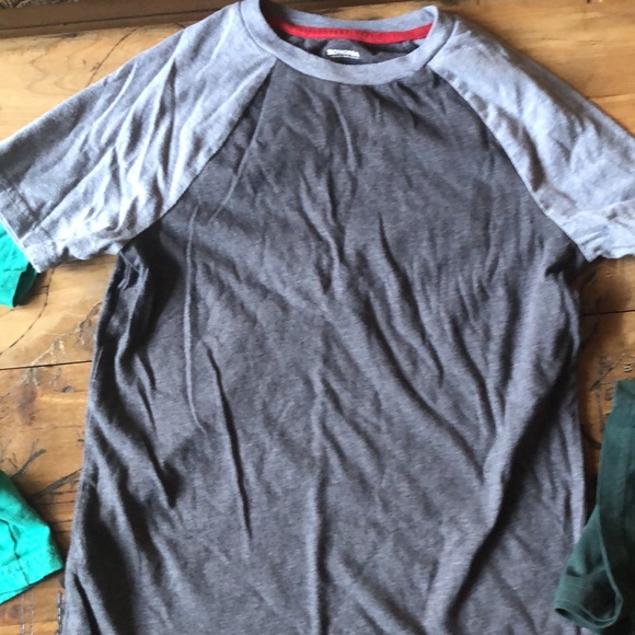 Bundle of t shirts - Picture 5 of 7